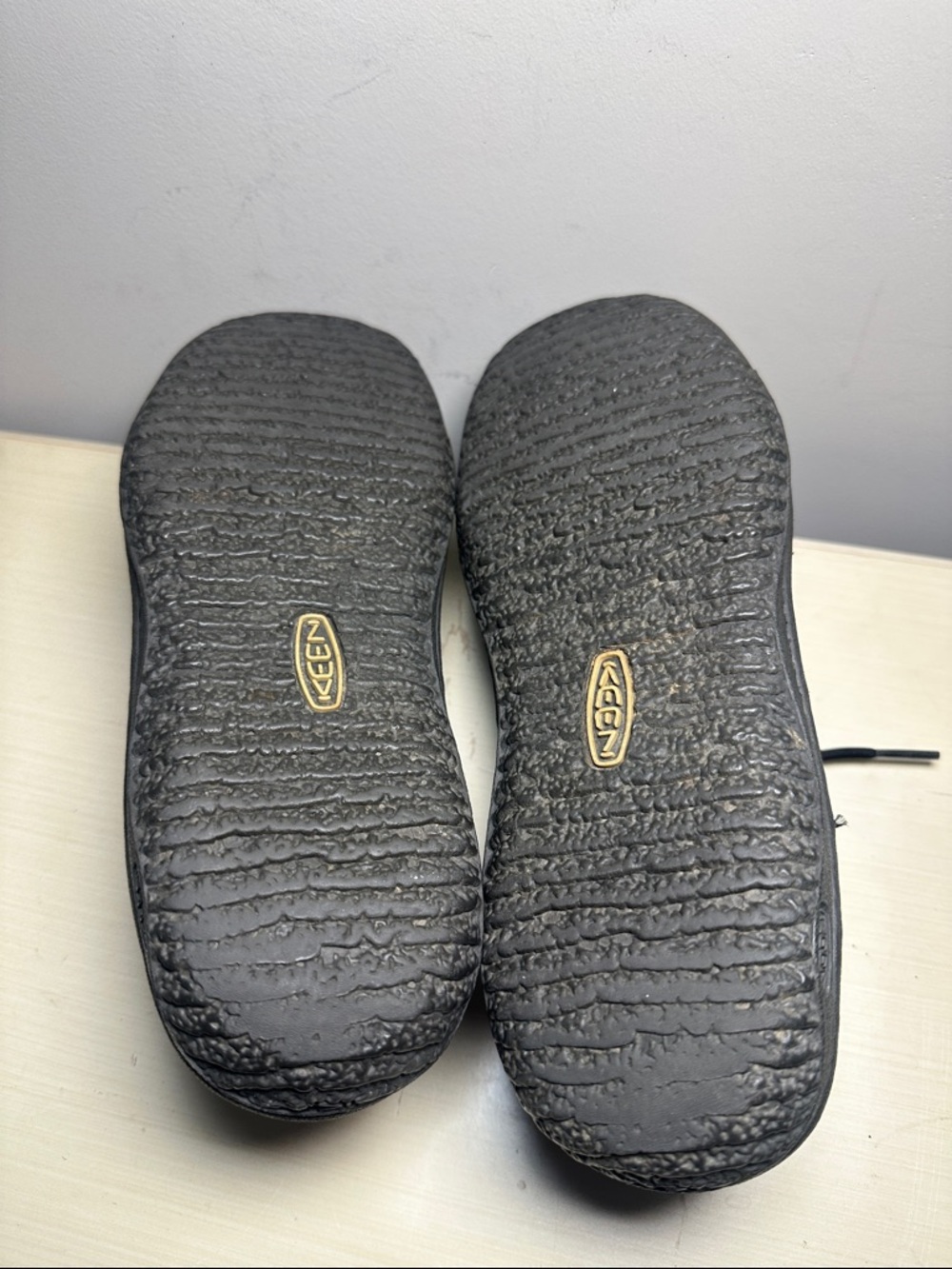 Keen Black Leather Lace-Up Shoe - Picture 6 of 8